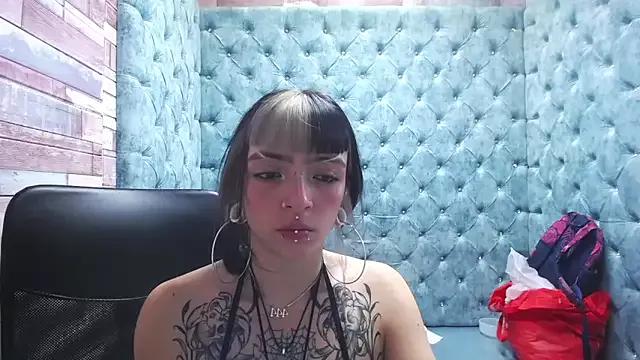 Samantha_Smiith from StripChat