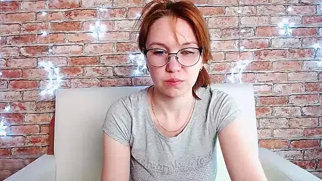 Samantha_XKiss from StripChat