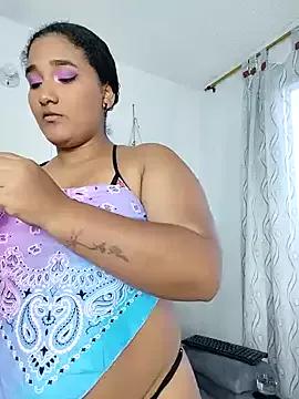 samanthaeliott22 from StripChat