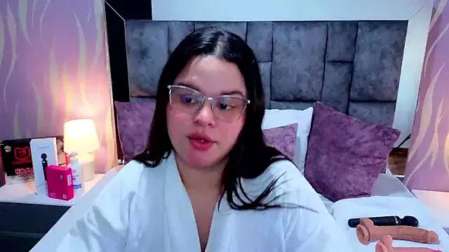 SamanthaPaImer from StripChat