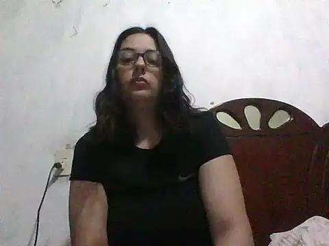 Samanthat33 from StripChat