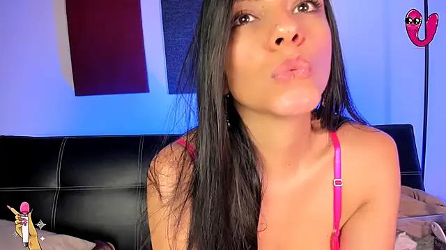 Samara_Kim from StripChat