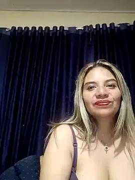 Samarax0 webcams show profile image 
