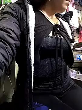 samathasexx from StripChat is Freechat
