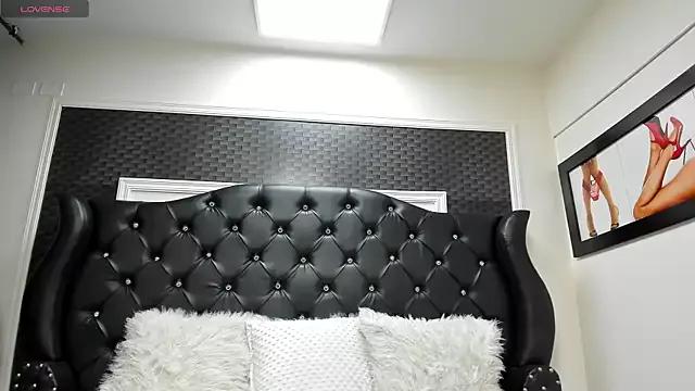Sammy_and_Jhon from StripChat is Freechat
