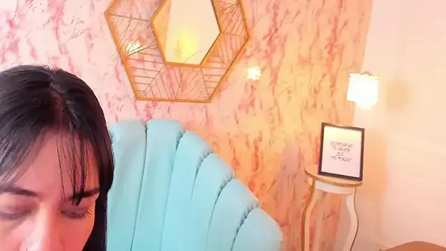 Sammys_Evans from StripChat is Freechat