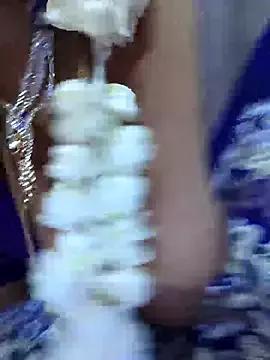 sana-99 from StripChat