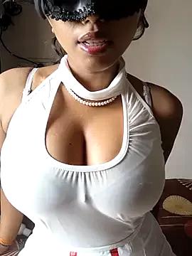 sandy_naughty from StripChat is Freechat