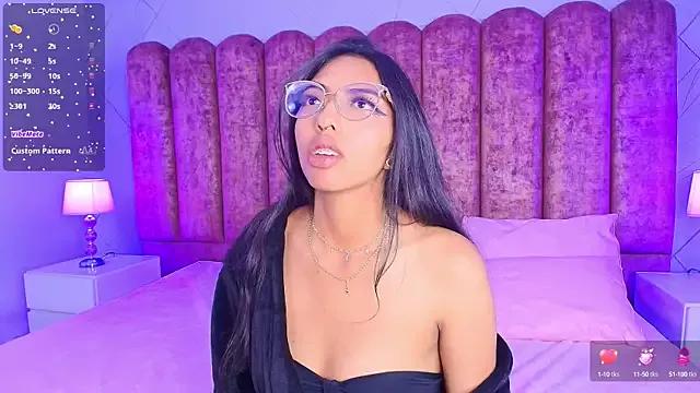 Sapphire_01 from StripChat