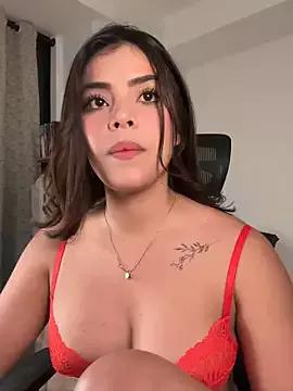 Sara-Evans from StripChat is Freechat