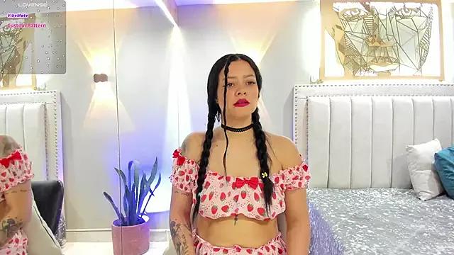 Sara__Michell from StripChat