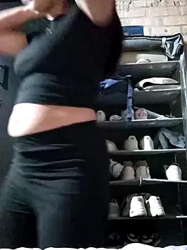 Sara_Brownx from StripChat