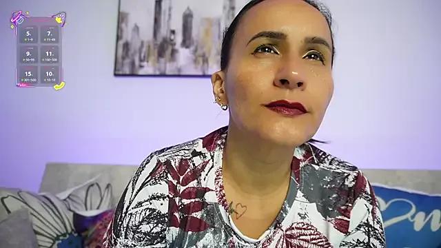 Sara_Charmy from StripChat is Freechat