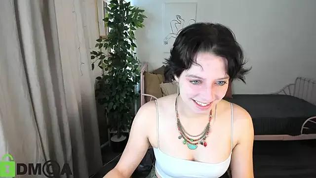 Sara_Frayer from StripChat is Freechat