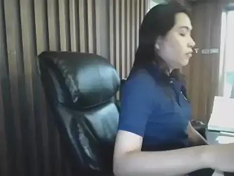sara_kimoo from StripChat