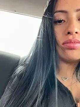 Sara_luna_ from StripChat