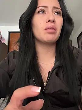 Sara_luna_ from StripChat