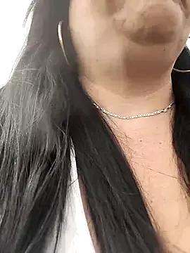 sara_pineros from StripChat