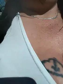 sara_pineros from StripChat