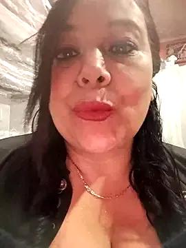 sara_pineros from StripChat