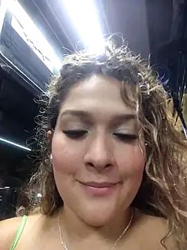 Sara_smiiith211 from StripChat