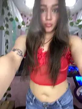Sara_Sophia20 from StripChat