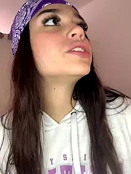 Sara_Wills2 from StripChat