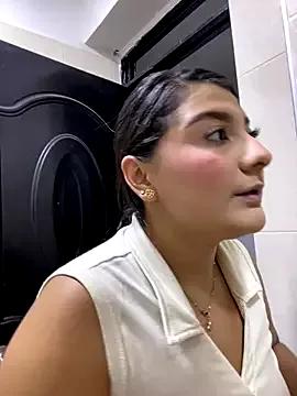 saraa_franco_ from StripChat