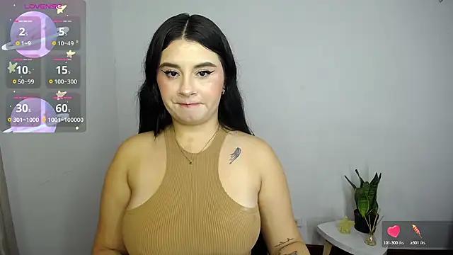SaraBraun_ from StripChat