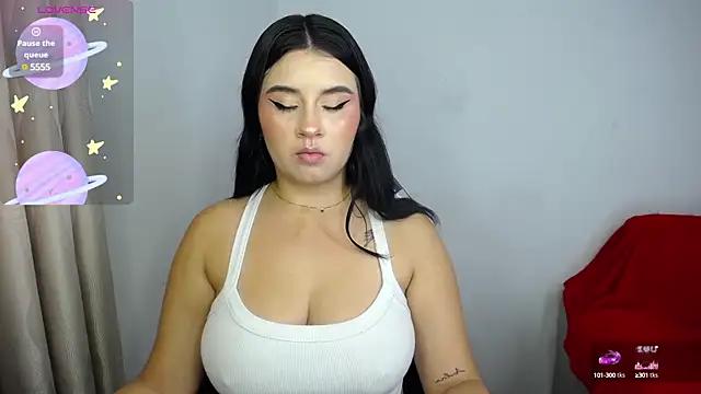 SaraBraun_ from StripChat