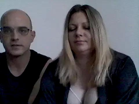 Sarah-love2006 from StripChat