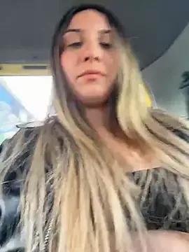 sarah_honey__ from StripChat is Freechat