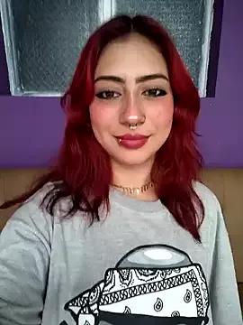 Discover our girls online shows and discover the company of countless livestreamers, with stunning shapes, sex toys and more.