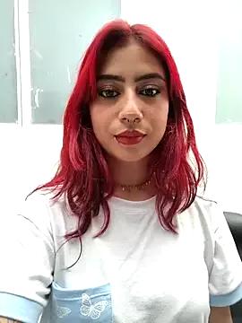 sarah_lark_ from StripChat is Freechat