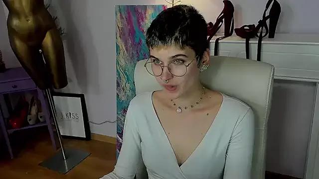 sarah_perfect from StripChat
