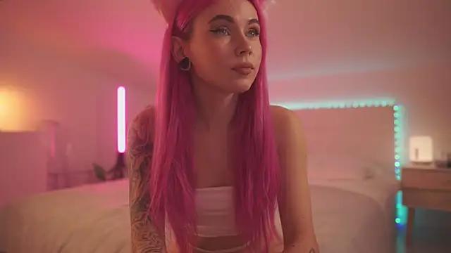 Sarah_Pink from StripChat
