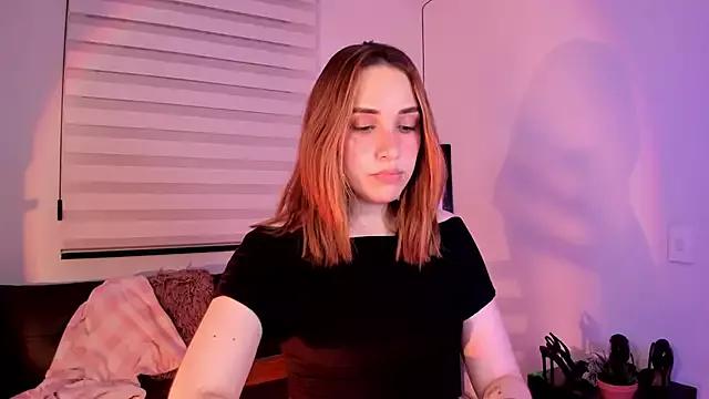 SarahCastillo_ from StripChat