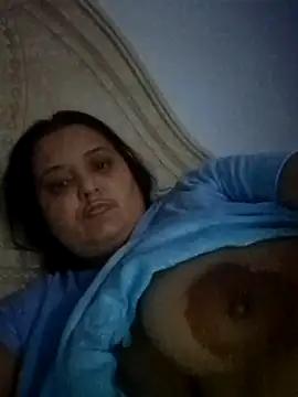 sarahhh1987 from StripChat