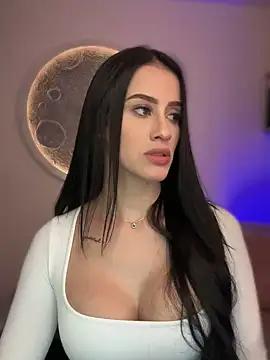 SarahhSmitth1 from StripChat