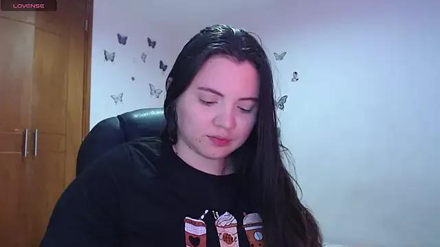 Sarahros1 from StripChat is Freechat