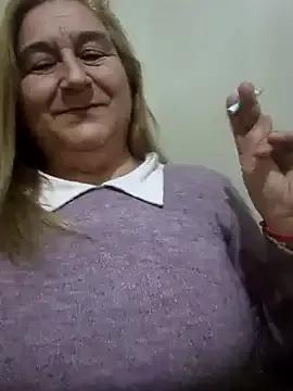 Saraimilf from StripChat