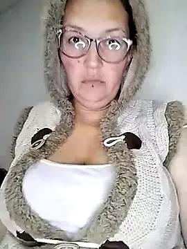 saraqueen__ from StripChat