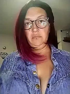 saraqueen__ from StripChat