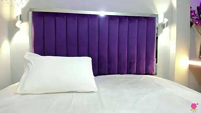 SaraRiley from StripChat