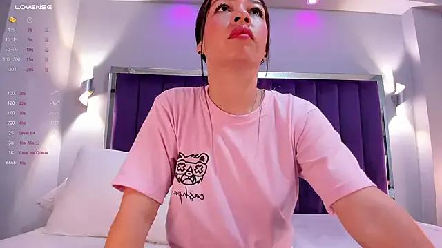 SaraRiley from StripChat