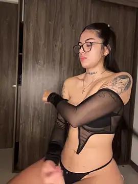 Sarasanders_4 from StripChat