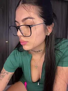 Sarasanders_4 from StripChat