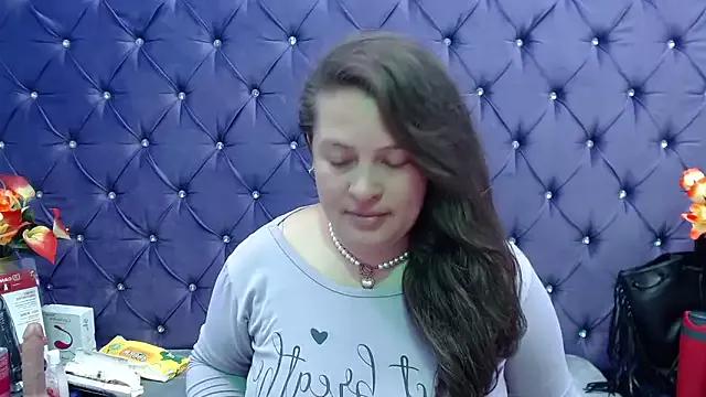 SaraThomso from StripChat