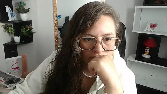 SaraThomso from StripChat