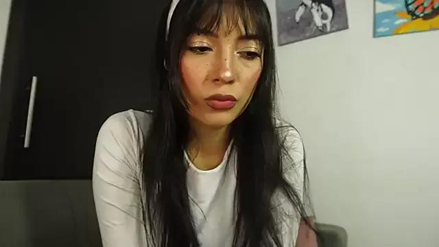 SaraVergara from StripChat